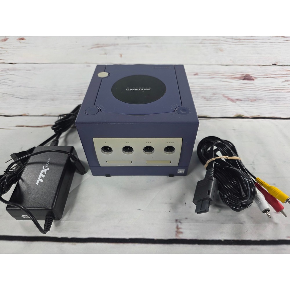 Nintendo GameCube Console Indigo Purple DOL-001 with AV & Power Cables